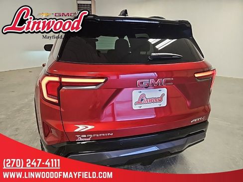 New 2026 GMC Terrain AT4 AWD/4WD image 4