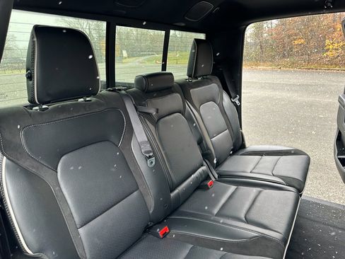 Used 2025 RAM 1500 Laramie image 29