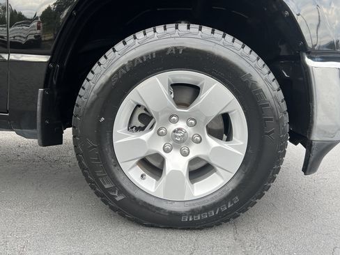 Used 2021 RAM 1500 Big Horn AWD/4WD image 12