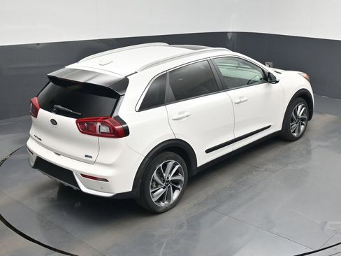 Used 2017 Kia Niro Touring image 44