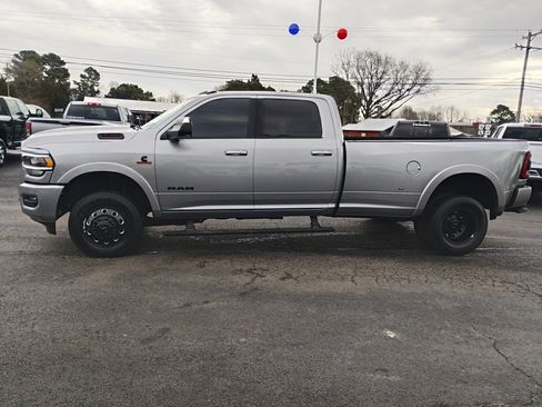 Used 2020 RAM 3500 Laramie image 8