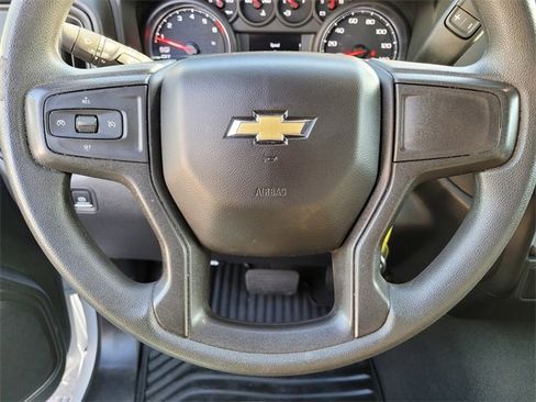 Used 2022 Chevrolet Silverado 1500 Custom image 26