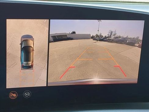 Used 2024 Cadillac Lyriq Luxury w/ LPO, Floor Liner Package RWD image 14