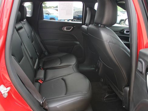 Used 2023 Jeep Compass High Altitude AWD/4WD image 24