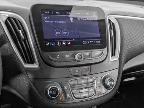 Used 2023 Chevrolet Malibu LT FWD image 23