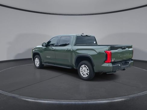Used 2023 Toyota Tundra SR5 w/ SR5 Premium Package AWD/4WD image 6