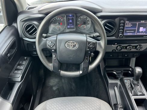 Used 2020 Toyota Tacoma SR w/ SR Convenience Package RWD image 15