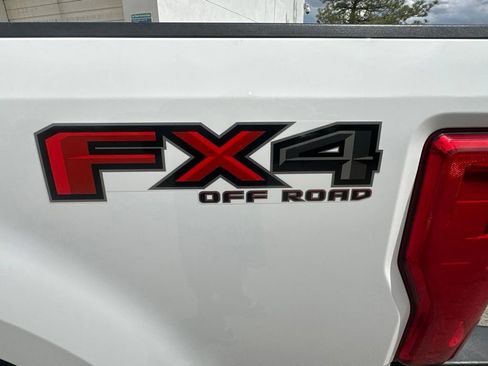 Used 2019 Ford F250 XL w/ STX Appearance Package AWD/4WD image 10