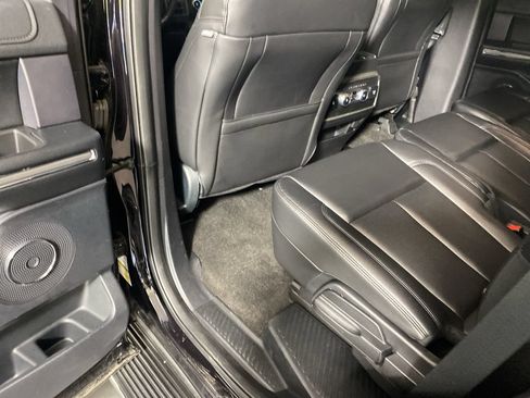 Used 2021 Ford Expedition XLT AWD/4WD image 26