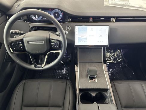 Certified 2026 Land Rover Range Rover Evoque S image 11