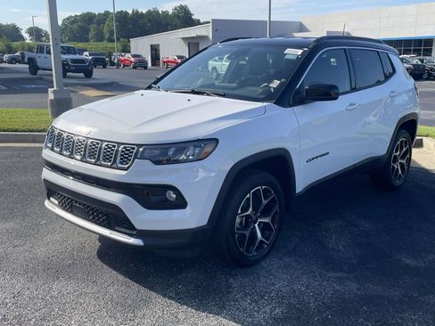 New 2026 Jeep Compass Limited AWD/4WD image 3
