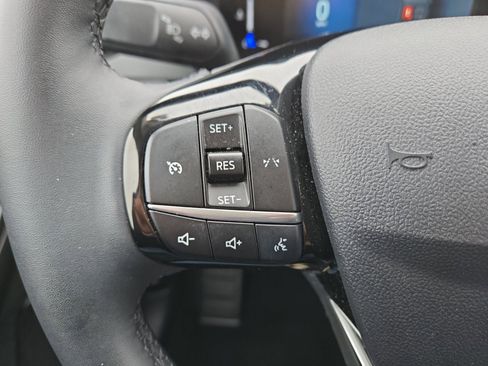 Used 2023 Ford Escape Active image 14