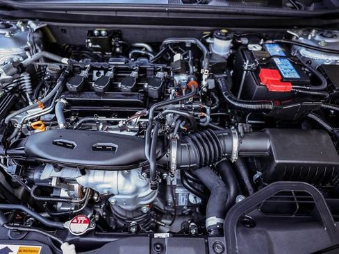 Used 2025 Honda Accord LX image 32