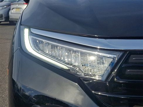 Used 2024 Honda Odyssey Touring image 9