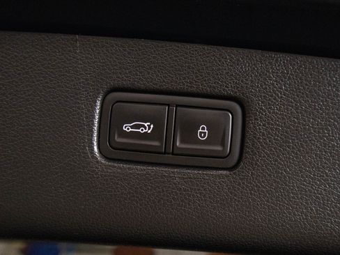 Used 2024 Genesis GV80 2.5T AWD/4WD image 25