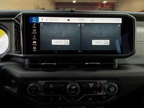 Used 2025 Jeep Wrangler Unlimited Sport AWD/4WD image 22