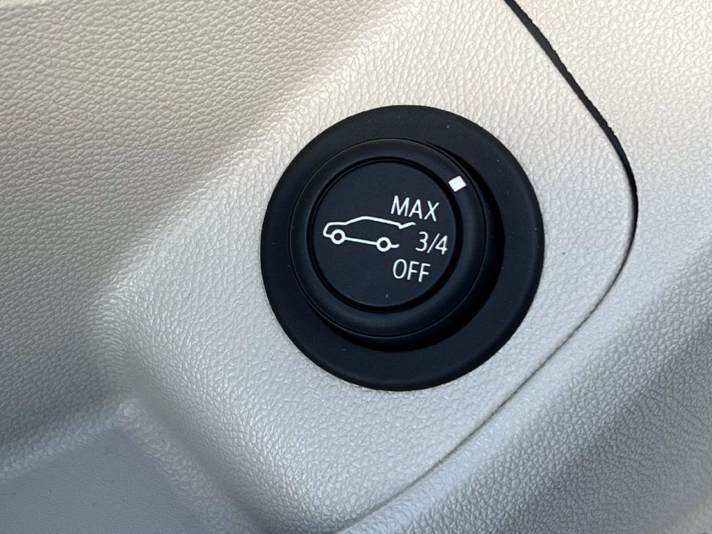 Used 2019 GMC Terrain Denali w/ Driver Alert Package II AWD/4WD image 17