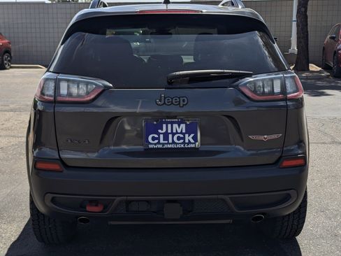 Used 2022 Jeep Cherokee Trailhawk w/ Technology Group B AWD/4WD image 3