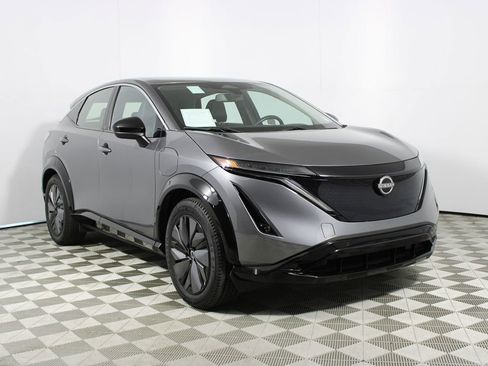 Used 2024 Nissan Ariya FWD image 18