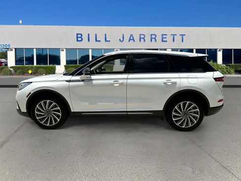 Used 2025 Lincoln Corsair Reserve FWD image 4