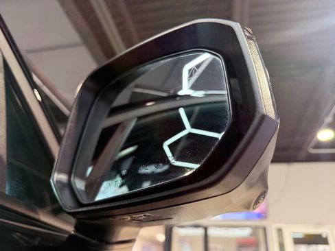 Used 2024 Hyundai Santa Fe Limited image 7