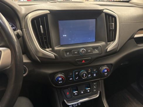Used 2019 GMC Terrain SLE w/ Driver Convenience Package image 19