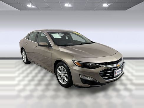 Used 2024 Chevrolet Malibu LT FWD image 7