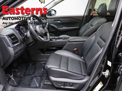 Used 2023 Nissan Rogue SV w/ SV Premium B Package AWD/4WD image 14