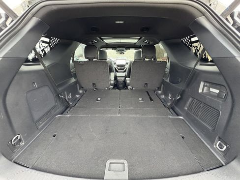 Used 2025 Ford Explorer ST-Line image 20