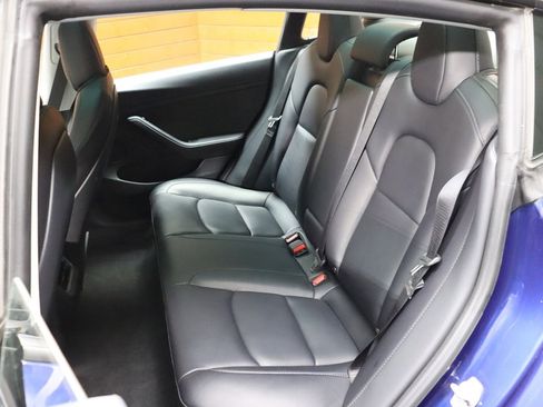 Used 2022 Tesla Model 3 image 28