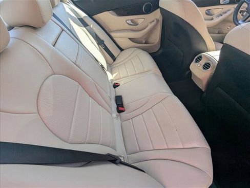 Used 2017 Mercedes-Benz C 300 Sedan image 19