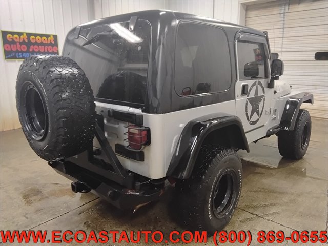 Used 2004 Jeep Wrangler X w/ Wheel Plus Group AWD/4WD image 3