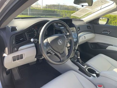 Used 2018 Acura ILX Special Edition image 11
