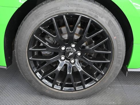 Used 2019 Ford Mustang GT Premium w/ GT Performance Package RWD image 44