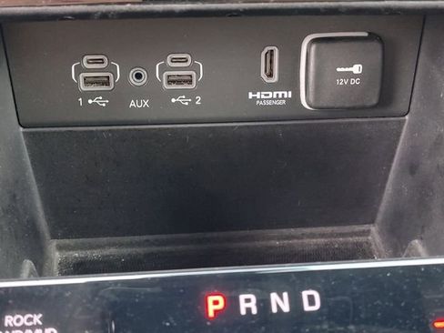 Used 2023 Jeep Grand Cherokee L Summit w/ Advanced Protech Group IV AWD/4WD image 19