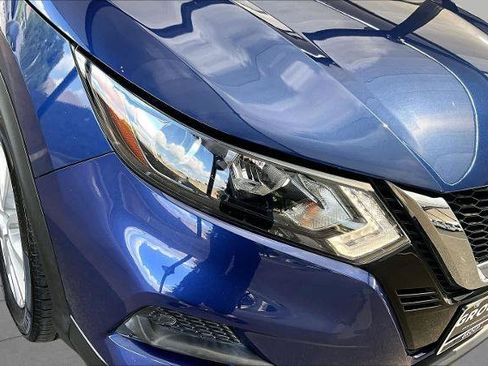 Certified 2020 Nissan Rogue Sport SV FWD image 27