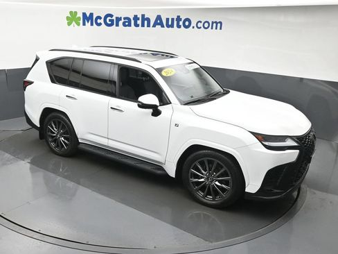 Used 2024 Lexus LX 600 F Sport AWD/4WD image 3