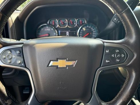Used 2017 Chevrolet Silverado 1500 LTZ Z71 w/ LTZ Plus Package AWD/4WD image 9