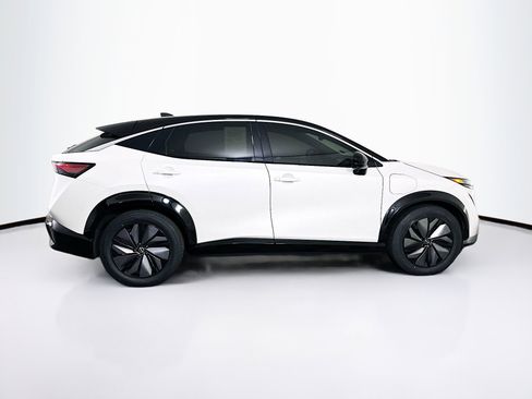 Used 2023 Nissan Ariya FWD image 10