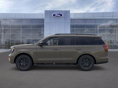 New 2026 Ford Expedition Tremor image 3