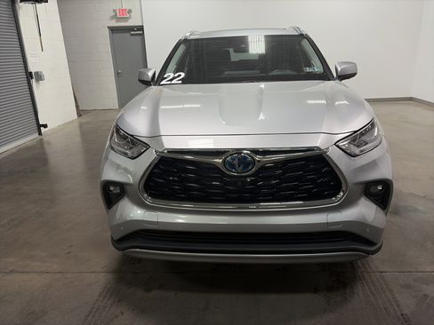 Used 2022 Toyota Highlander Platinum AWD/4WD image 7