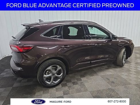 Used 2023 Ford Escape ST-Line w/ Tech Pack #1 AWD/4WD image 4