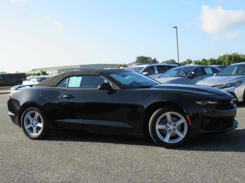 Used 2019 Chevrolet Camaro LT image 2