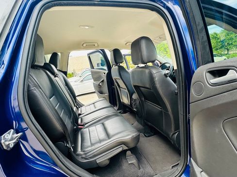 Used 2015 Ford Escape Titanium w/ Equipment Group 301A FWD image 20