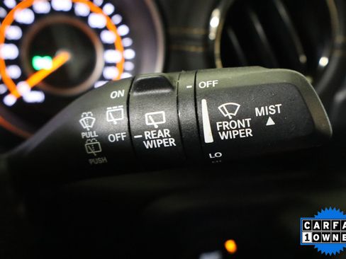 Used 2022 Jeep Wrangler Unlimited Sahara image 32