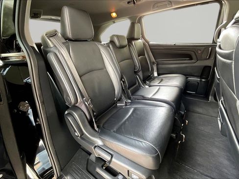 Used 2023 Honda Odyssey Touring image 25