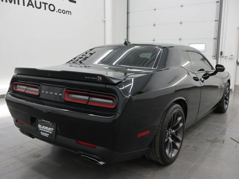 Used 2021 Dodge Challenger R/T Scat Pack image 4