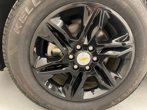 Used 2019 Chevrolet Blazer L FWD image 27