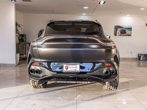 Used 2025 Aston Martin DBX 707 image 13