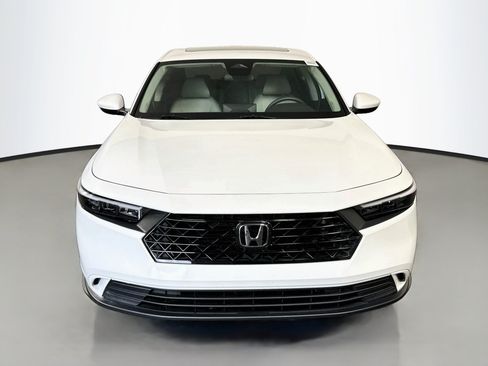 Used 2024 Honda Accord EX image 2